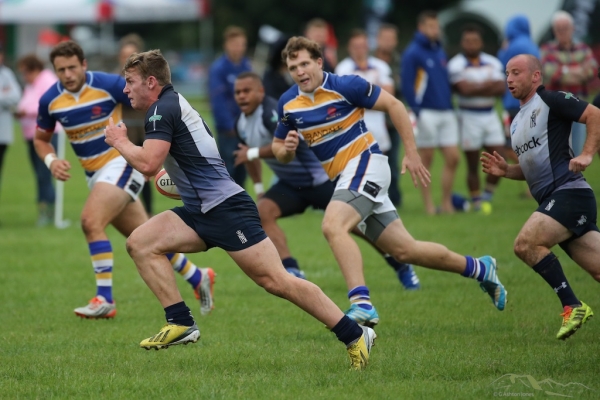 Navy Sharks Succumb to Apache Raiders in Strong Harpenden Showing