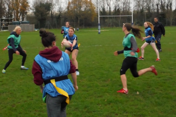 Curtain closes on 2015 Royal Navy womens rugby with an inspirational grass roots tag tournament 